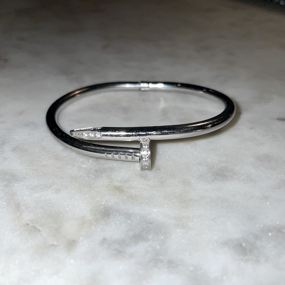 Silver Luxury Nail Bracelet